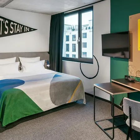 The Social Hub Alexanderplatz Extended 4* Berlino