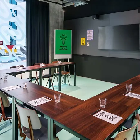 The Social Hub Alexanderplatz Extended 4* 柏林